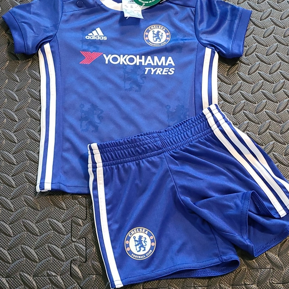 Adidas Chelsea FC football soccer jersey kit